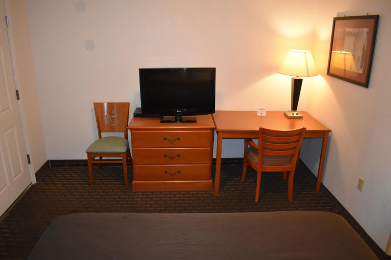 Bedroom 2, Hotel Belmont, San Mateo