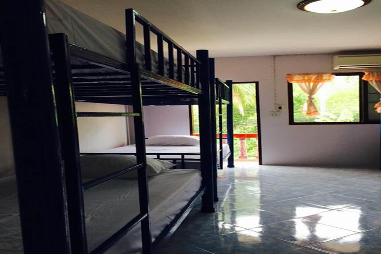 Public Area 2, Domingo Hostel Phangan, Ko Phangan