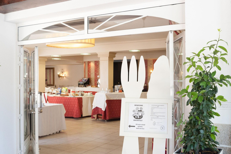 Public Area 2, Hostal Antolin, Pontevedra