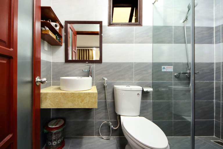 Bathroom 5, White Cloud Homestay, Da Nang