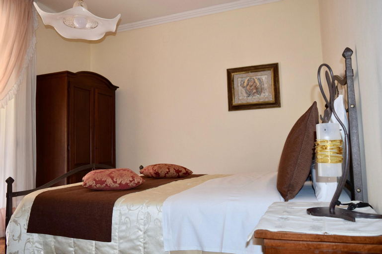 Bedroom 3, Bed & Breakfast Villamena, Perugia