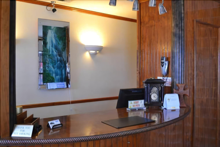 Public Area 3, Lockhart Inn, Caldwell