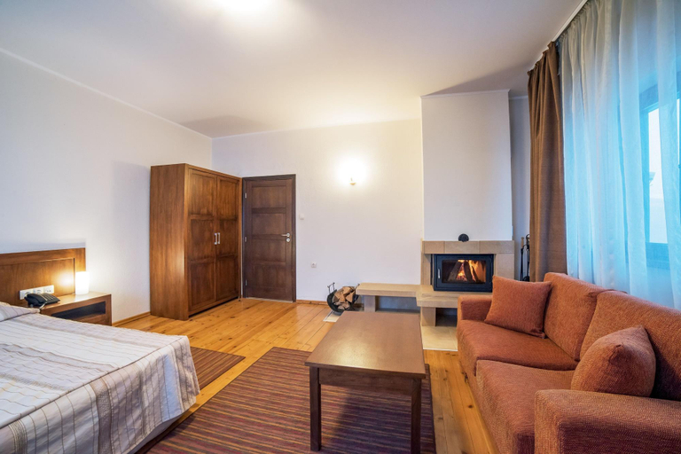 Bedroom 3, Hotel Smilen, Smolyan