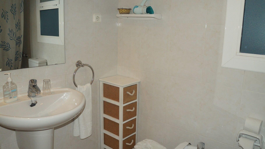 Bathroom 4, Marinada Cambrils, Tarragona