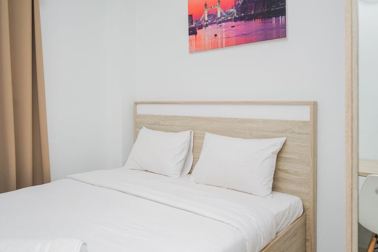 Bedroom 1, Comfy and Tranquil Studio Apartment Springwood Residence By Travelio, Tangerang