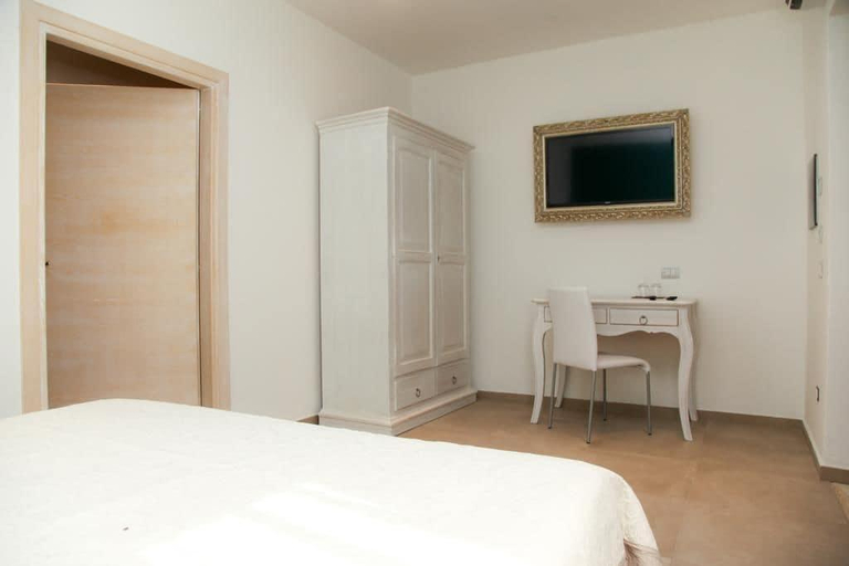 Bedroom 3, Hypnos Boutique Hotel, Nuoro