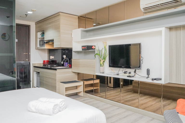 Others 2, Best and Sweet Homey Studio Bintaro Icon Apartment By Travelio, Tangerang Selatan