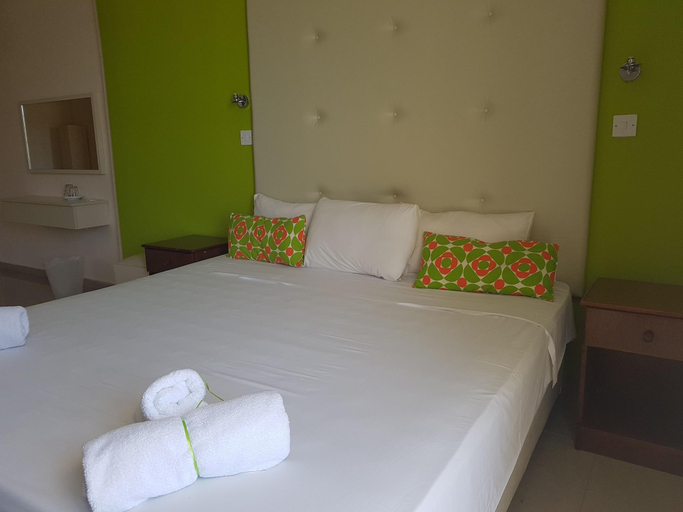 Bedroom 5, L'eros Hotel