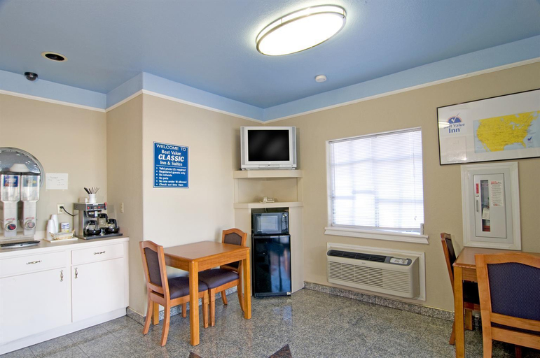 Dining Room, Americas Best Value Inn and Suites Downtown, Harris