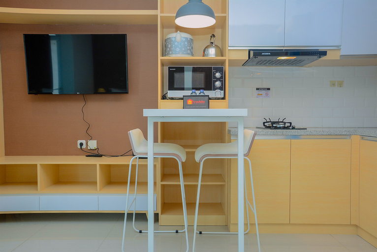 Others 2, Grand Kamala Lagoon Studio Apartment with Modern Interior By Travelio, Bekasi