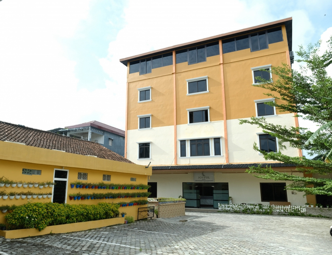 Joyful Hotel, Belitung