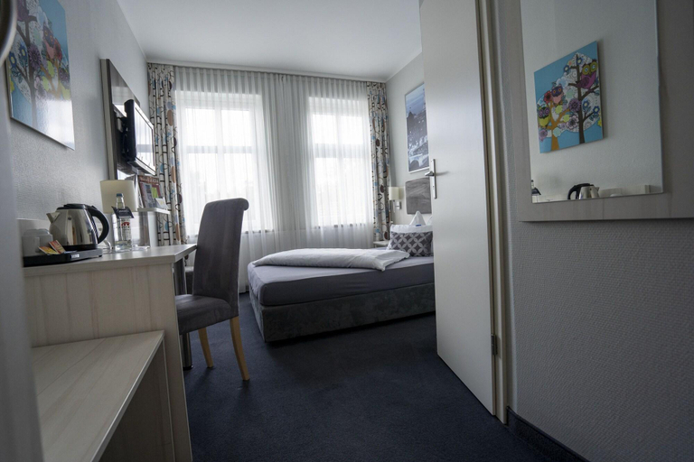 Others 5, Hotel Stadt Lüdenscheid, Märkischer Kreis