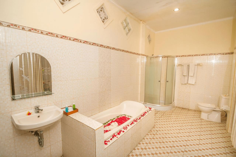Bathroom 2