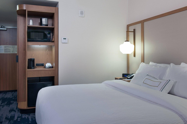 Bedroom 12