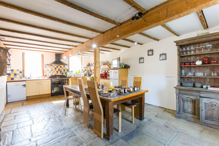 Food & Drinks 5, Bamse B&B, Angus