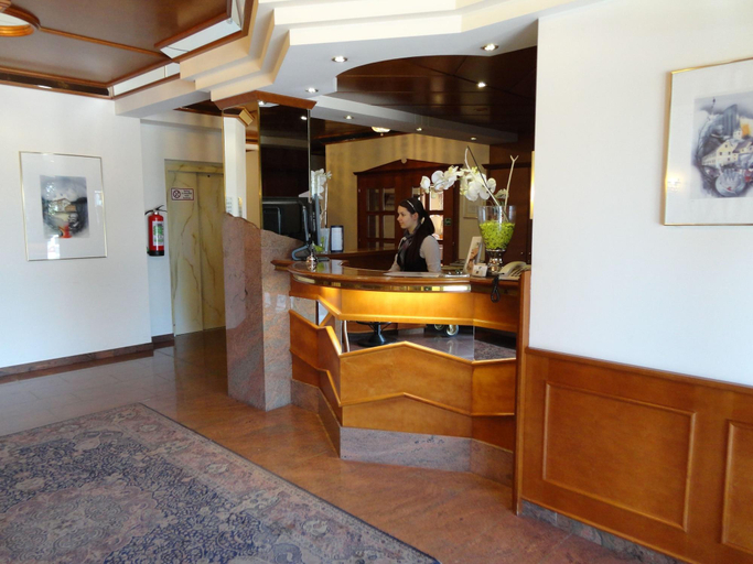 Public Area 4, Gasthof Hotel Stockinger, Linz Land