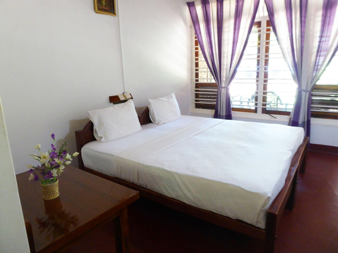 Bedroom 3, Riviera Resort, Manmunai North
