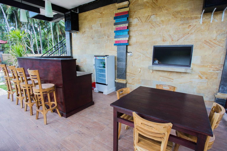Public Area 3, Maha Guru Huts, Klungkung