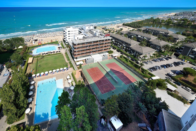 Others 5, Hotel President, Teramo