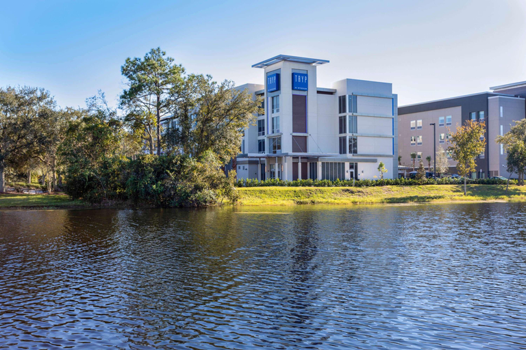 Exterior & Views 2, TRYP by Wyndham Orlando, Orange