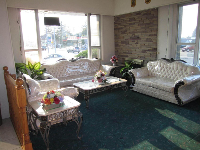 Public Area 3, Canadiana Motel, Grey