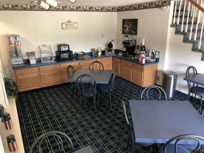 Food & Drinks 5, Sunset Inn & Suites, Seward