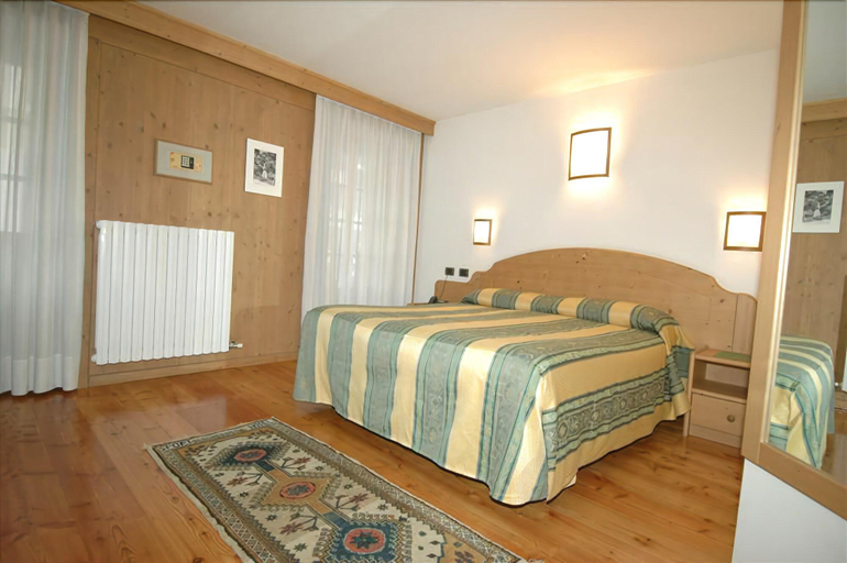 Bedroom 3, Hotel Sport, Sondrio