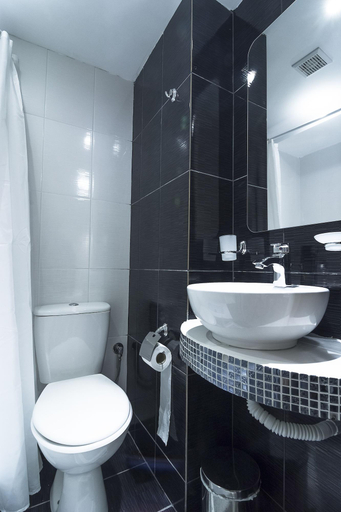 Bathroom 4, Elikon Hotel, Attica