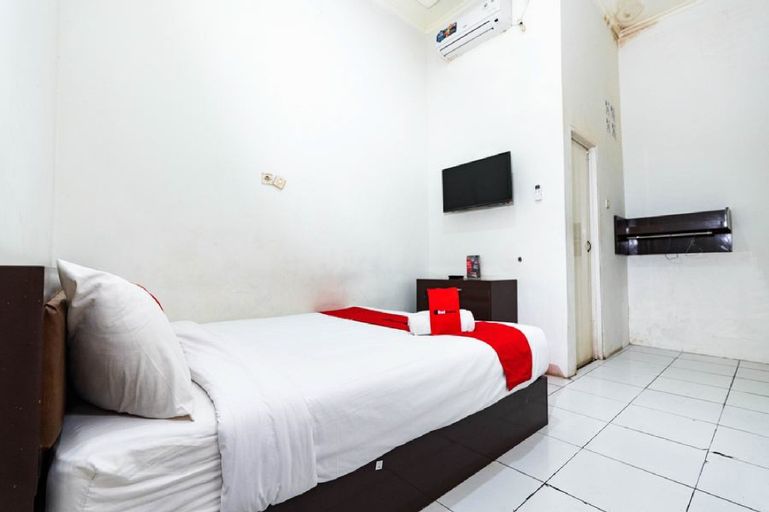 Bedroom 4, RedDoorz @ Hertasning Area 2, Makassar