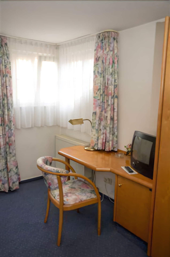 Bedroom 4, Hotel Am Rathaus, Heidelberg