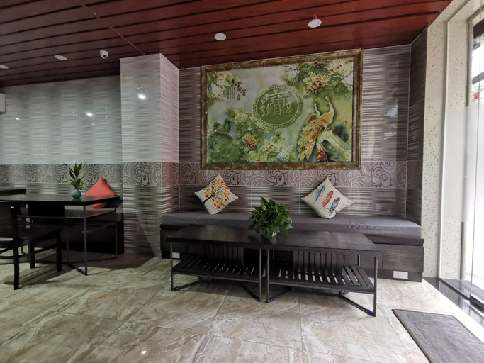 Public Area 3, Cola's Homestay, District 3