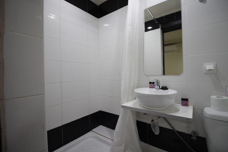 Bathroom 4, Elikon Hotel, Attica
