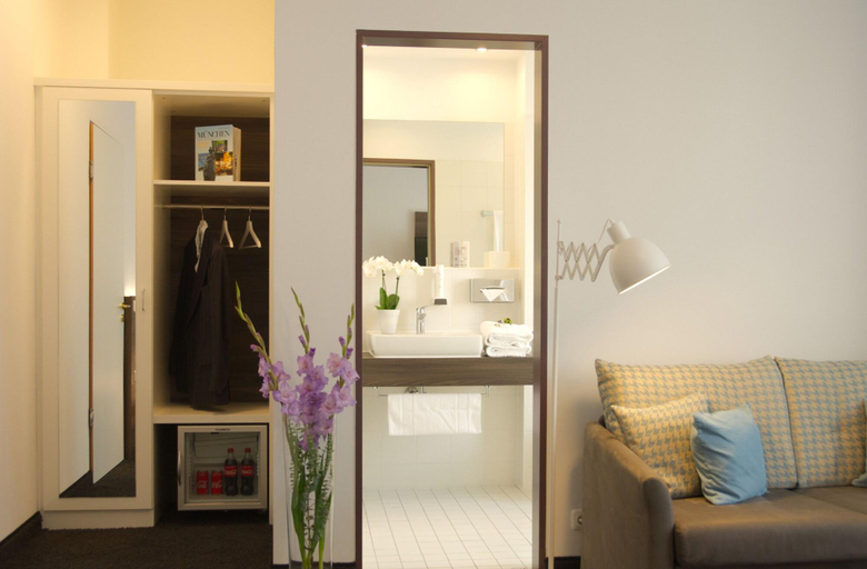 Bedroom 3, Lizz Hotel Munich, München