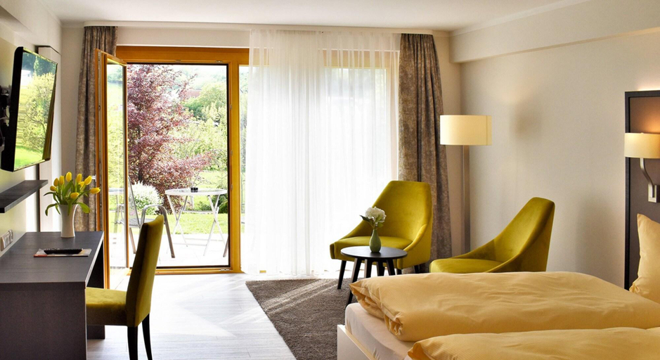 Bedroom 3, Hotel-Gasthof Rose, Ortenaukreis