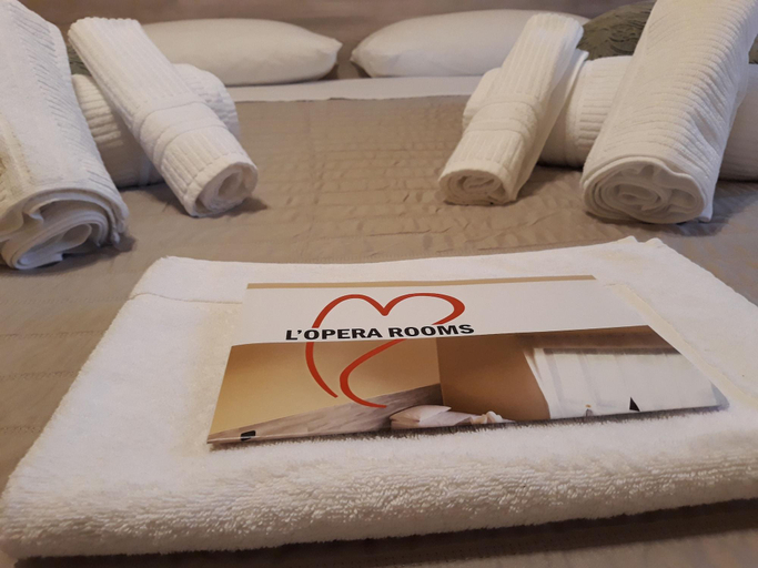 Bedroom 3, Opera et Love, Verona