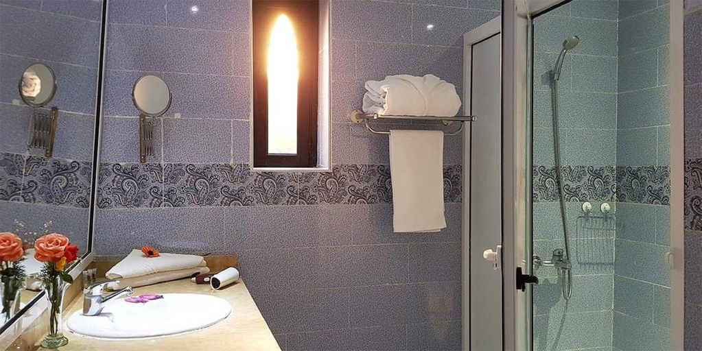 Bathroom, Al Baraka des loisirs, Ouarzazate