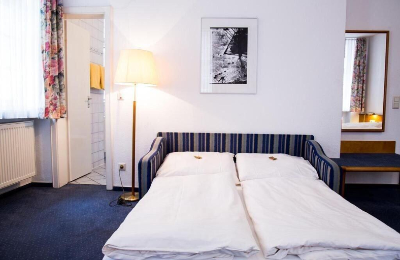 Bedroom 3, Hotel Am Rathaus, Heidelberg