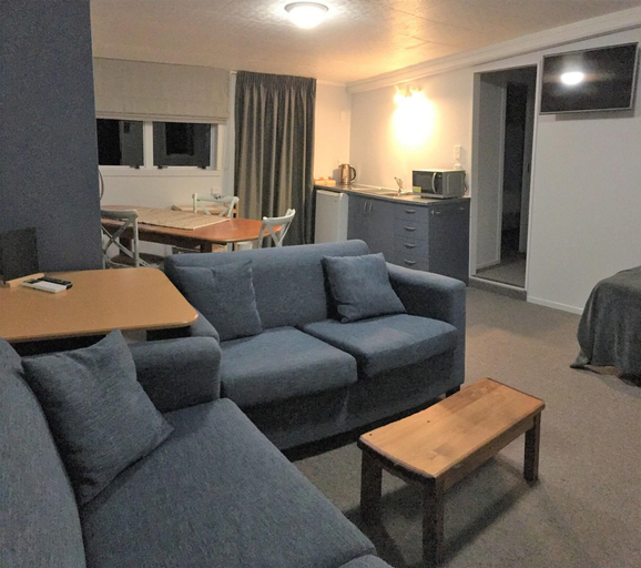 Public Area 3, Collingwood Park Motel, Tasman
