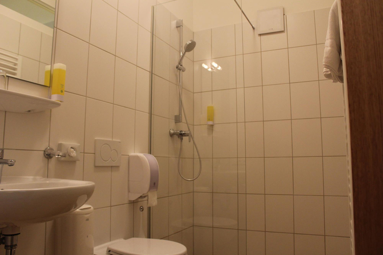 Bathroom 5, Hotel Brauereigasthof Amberger, Eichstätt