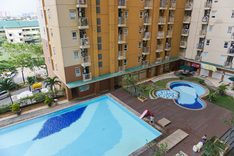 Sport & Beauty 4, Duri Kosambi Cozy and Relaxing 3BR Apartment at Green Palm Residence By Travelio, West Jakarta