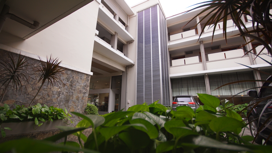 Hotel Quirin Semarang, Semarang
