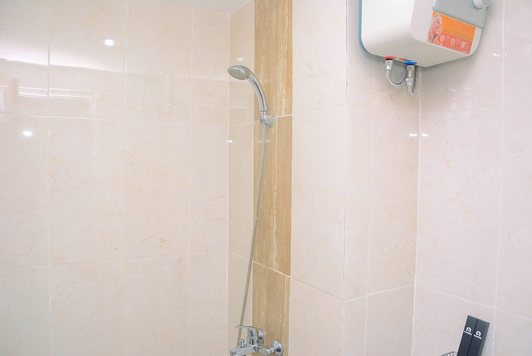 Bedroom 2, Cozy Studio Room @ Taman Melati Margonda Apartment By Travelio, Depok