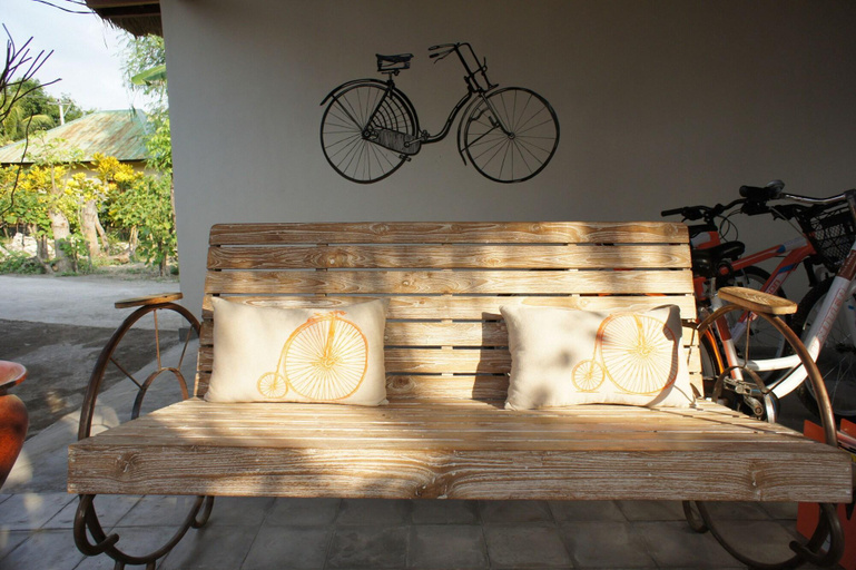Public Area 3, Villa Marina, Lombok