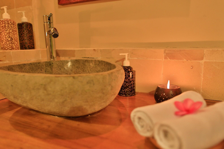 Bathroom 5, Villa Marina, Lombok