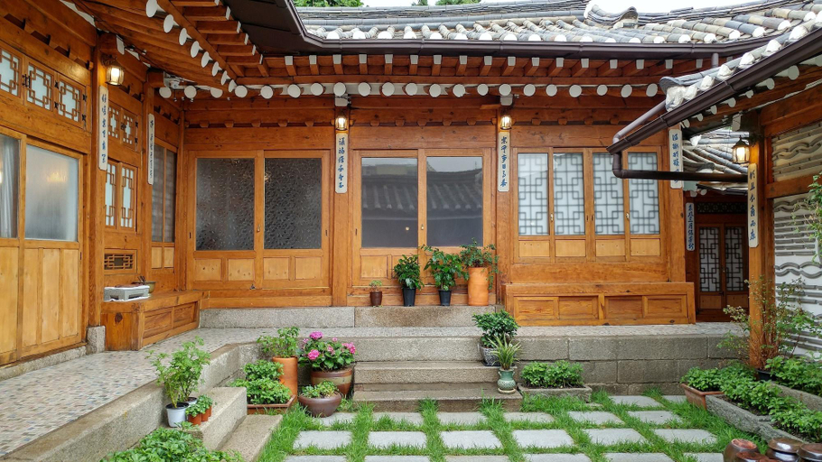 Public Area 3, Bukchon Sosunjae, Jongno