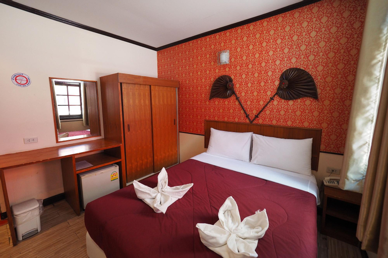 Bedroom 26