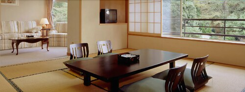 Izunagaoka Onsen Futaba, Izunokuni