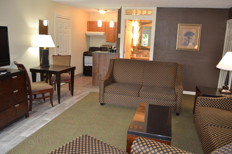 Public Area 2, Cascades Inn, Monroe