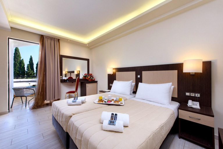 Bedroom 3, Iolida Corfu Resort by Smile Hotels, Ionian Islands