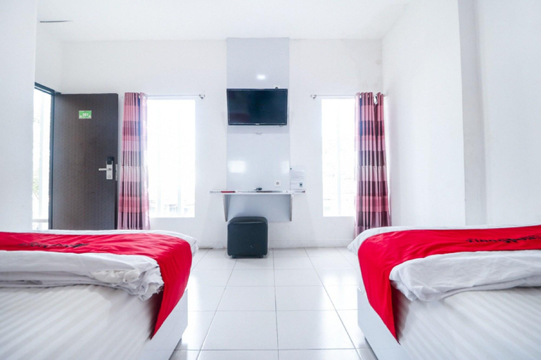 RedDoorz near Terminal Batu Ampar, Balikpapan
